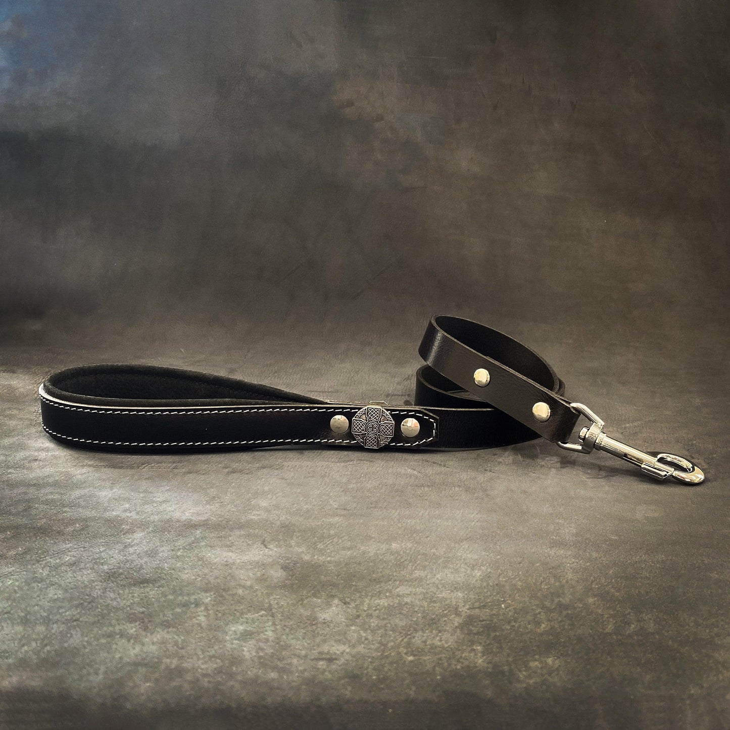 The "Maximus Silver" leash 1 inch