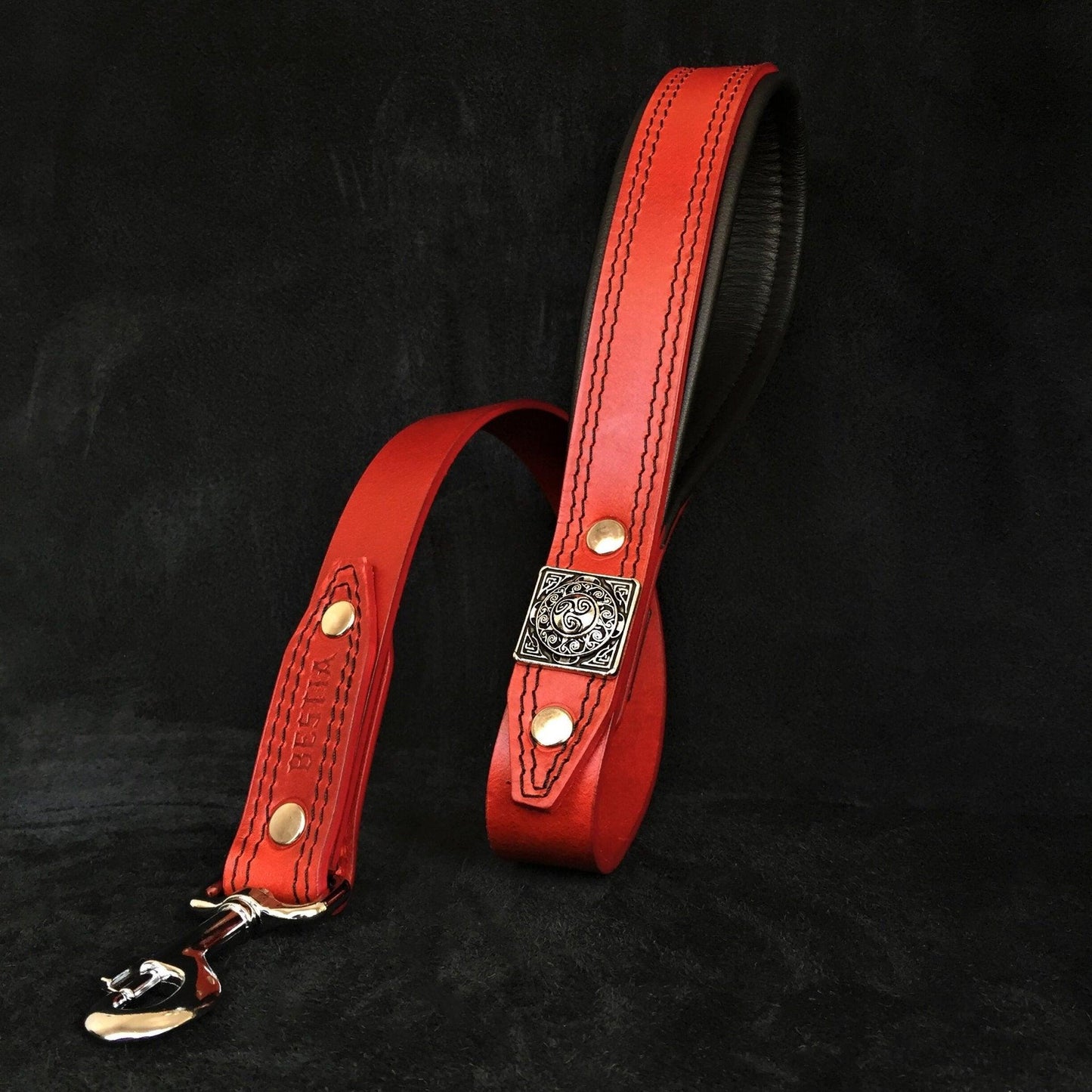 ''Eros'' leash RED Leads & Head Collars