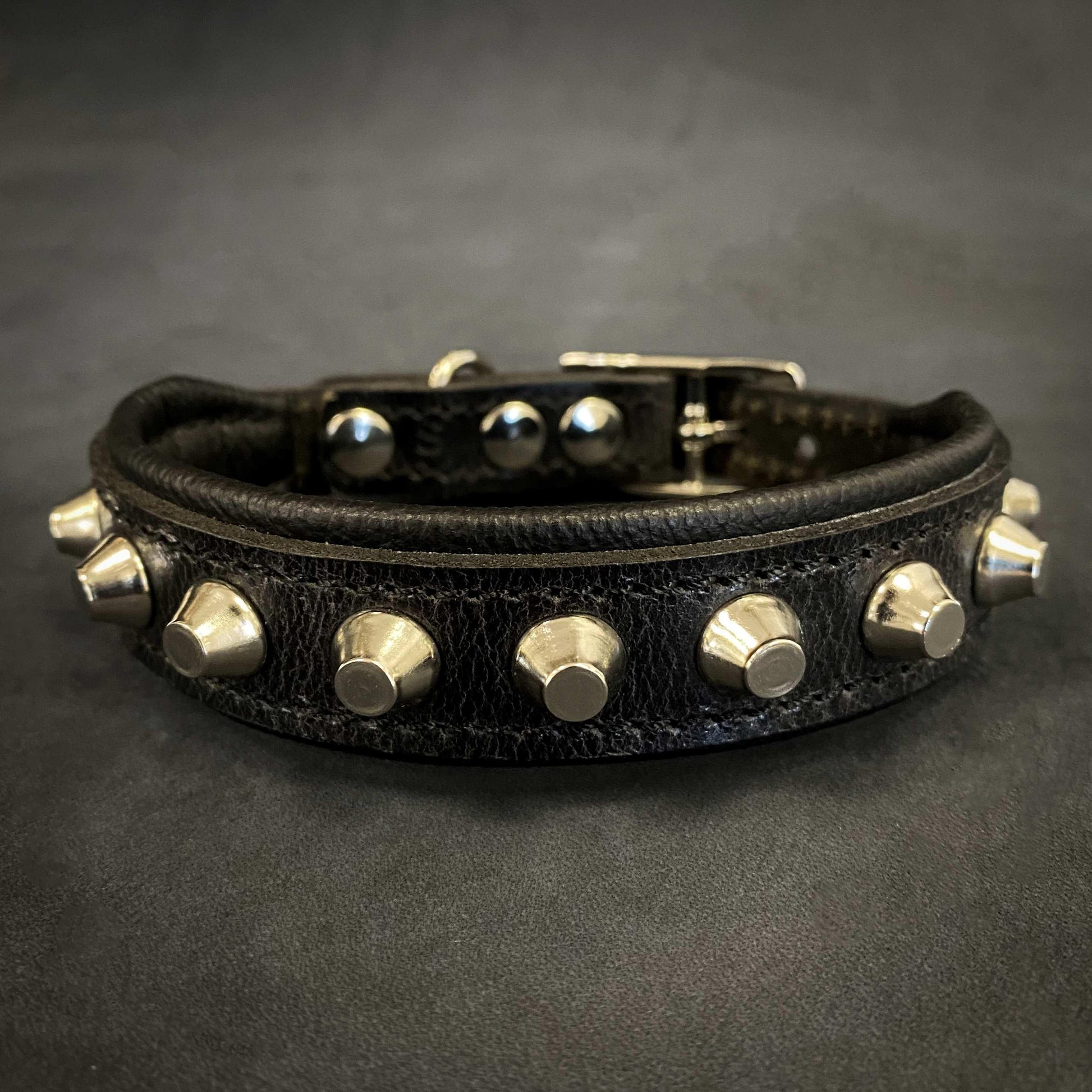 The „Rock“ collar - Bestia Collars
