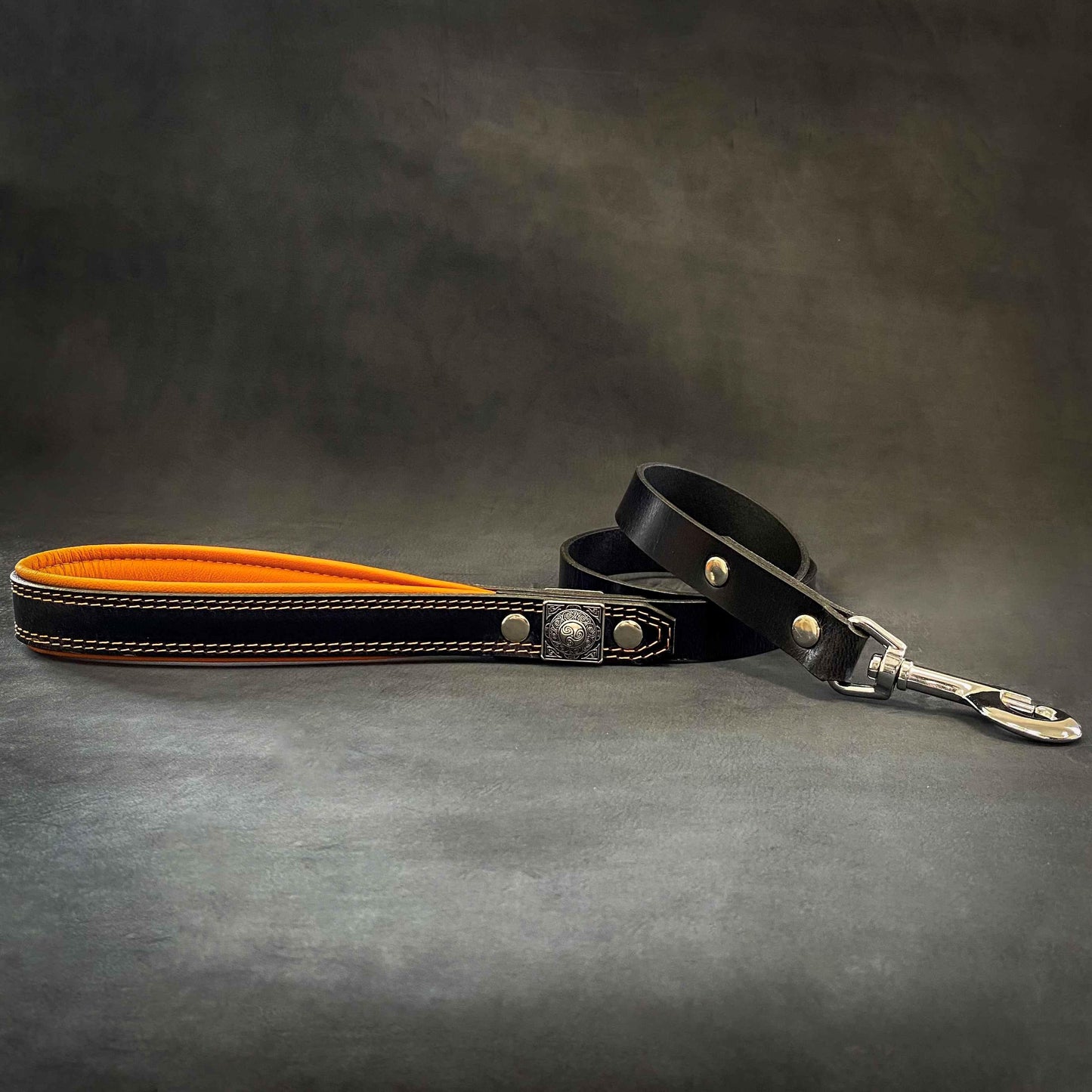 The "Eros" Leine 1 inch wide Schwarz