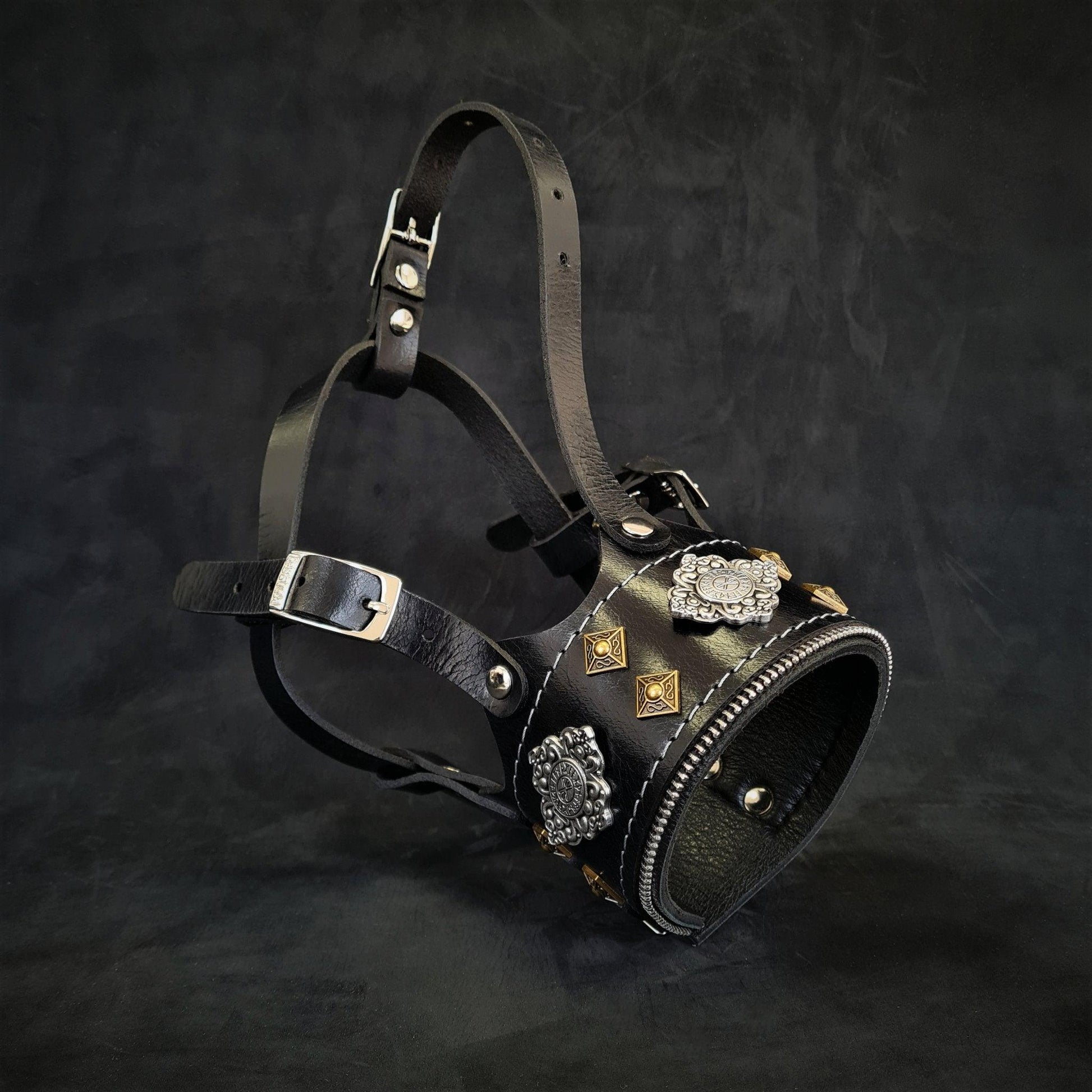 The "Aztec" leather muzzle BLACK Muzzles
