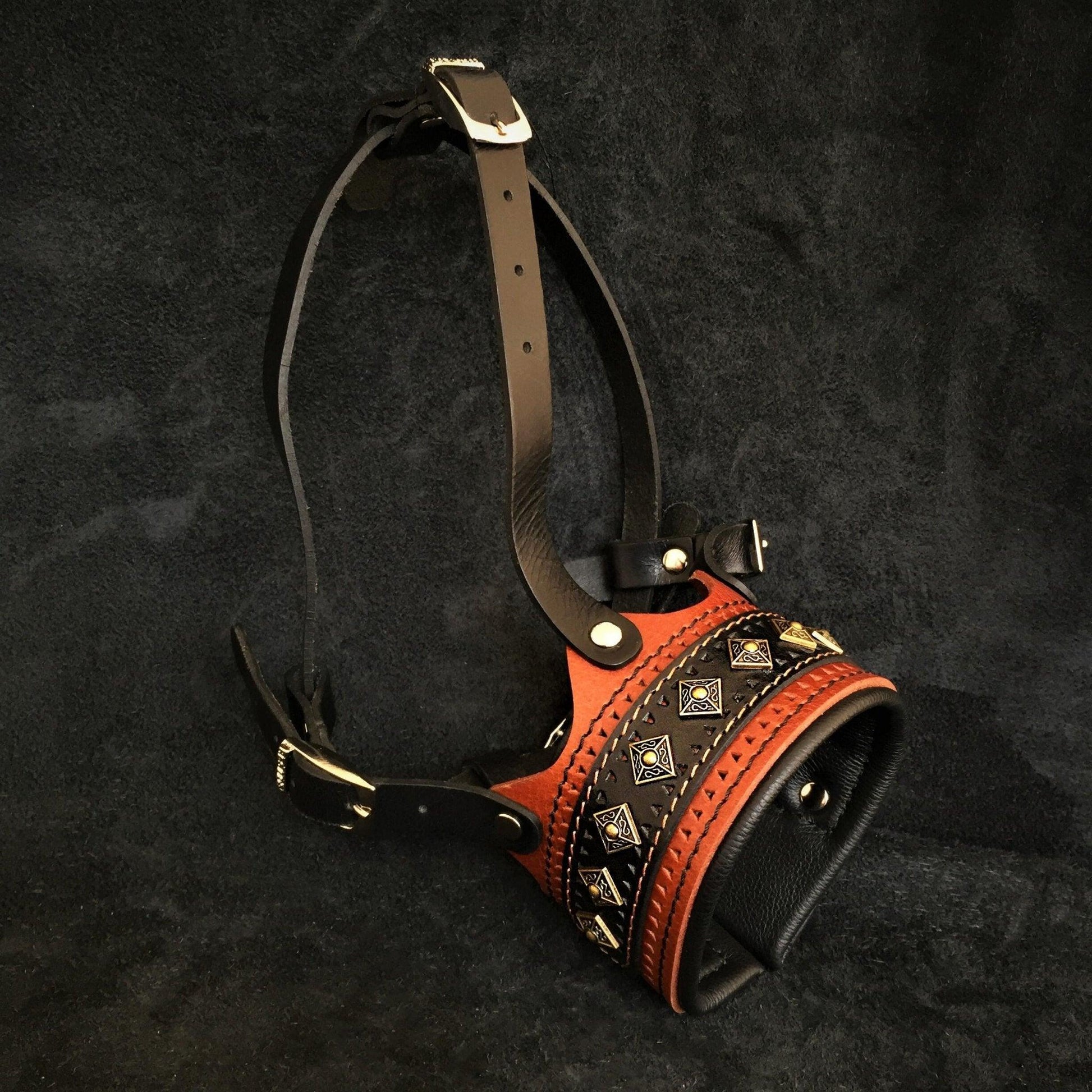 The "Balteus" leather muzzle BROWN Muzzles