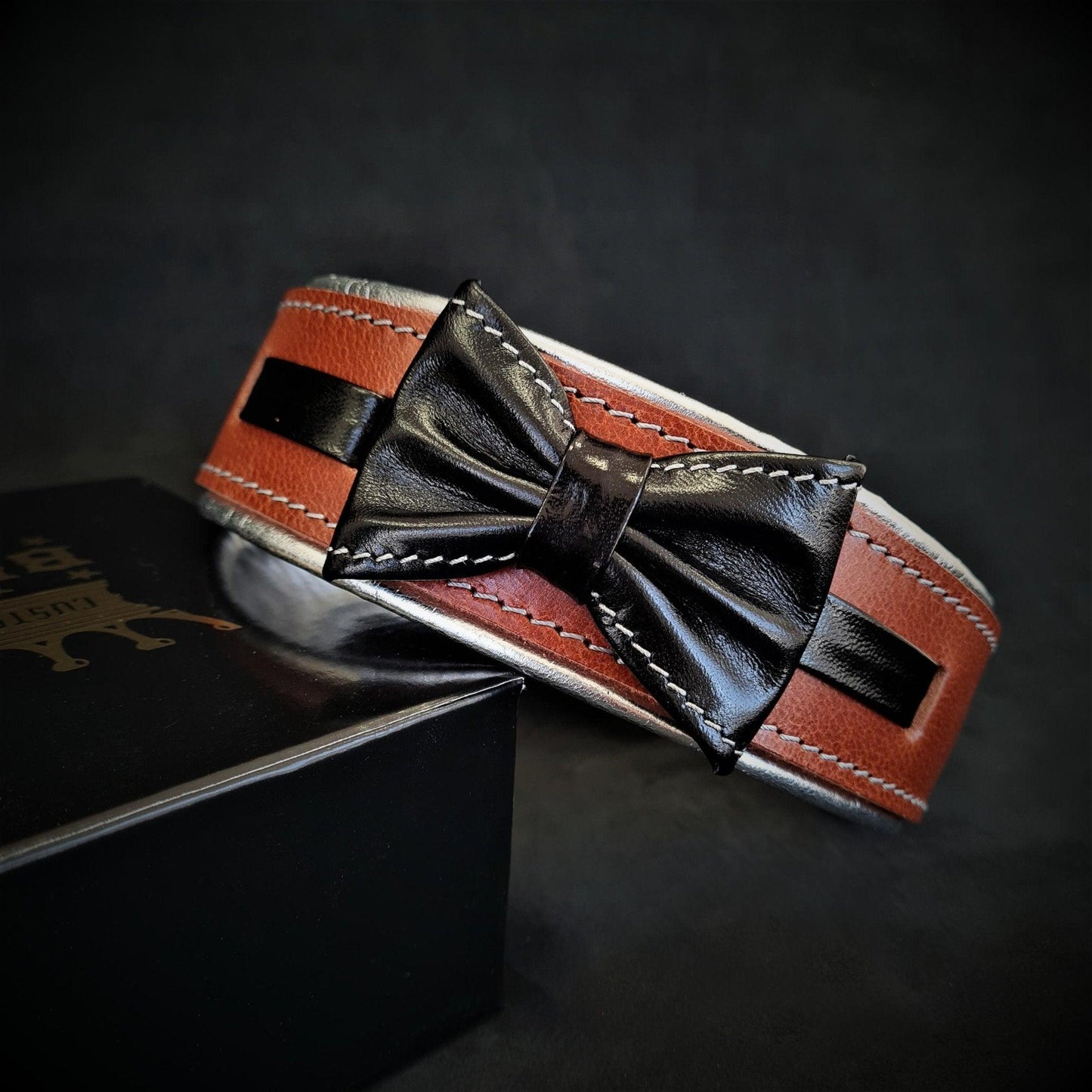The "Bowtie" collar brown Collars