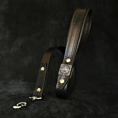 The ''Eros'' leash all Black Leads & Head Collars