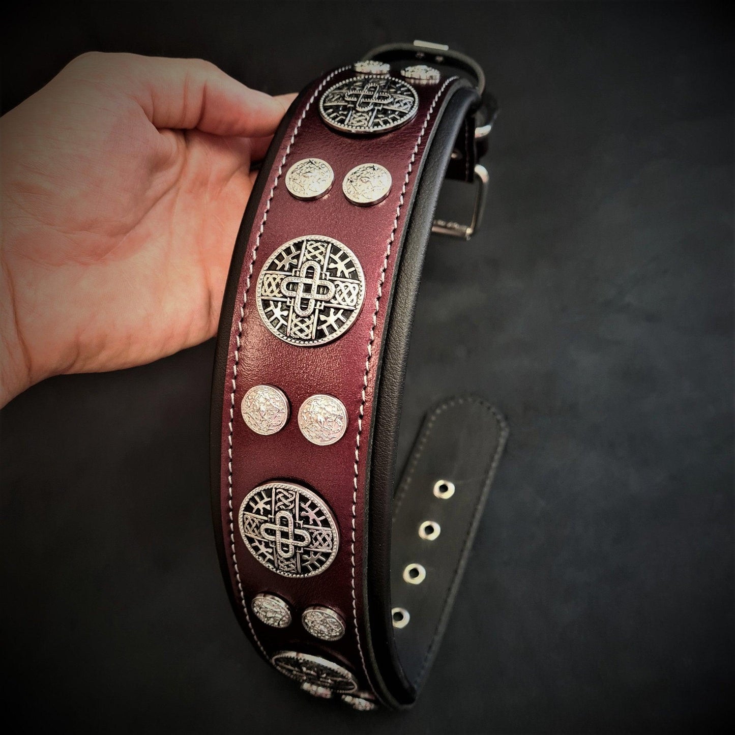 The „Hektor“ Burgundy Collar LIMITED Collars