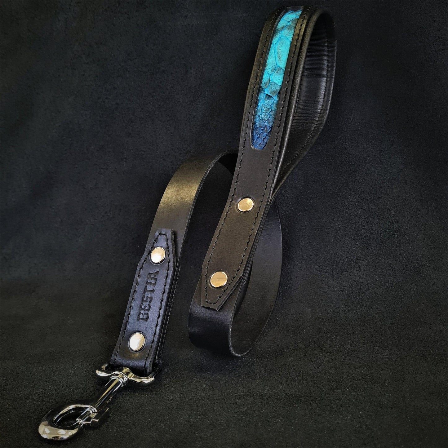 The ''Morelia Python'' leash Leads & Head Collars