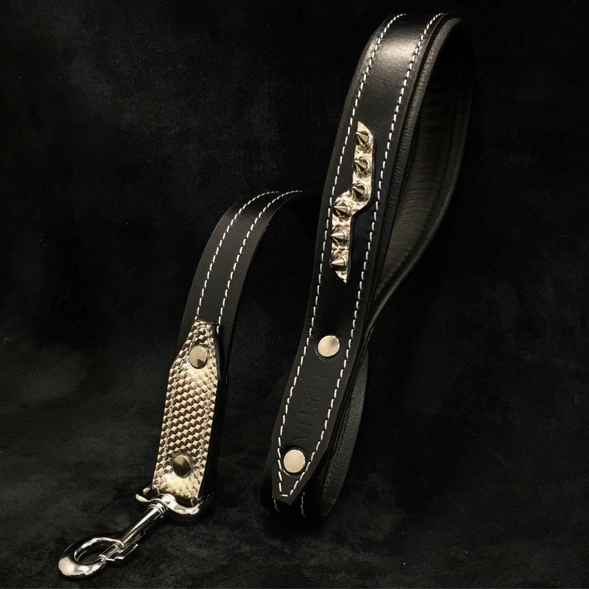 The ''Platinum'' leash Leads & Head Collars