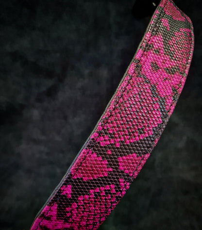 The „Rock Python“ collar PINK Collars